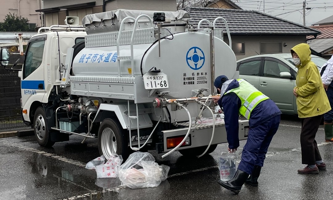 アクアバッグ　給水活動で大活躍